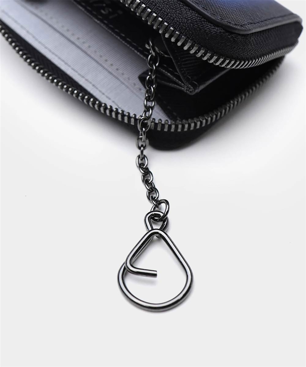 イズイット シャドー 小銭入れ