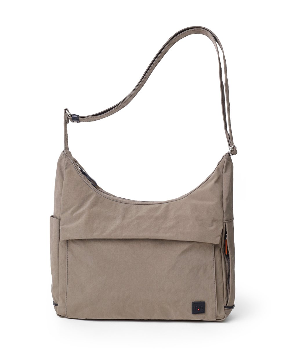 イズイット ケルプ ショルダーバッグ A4