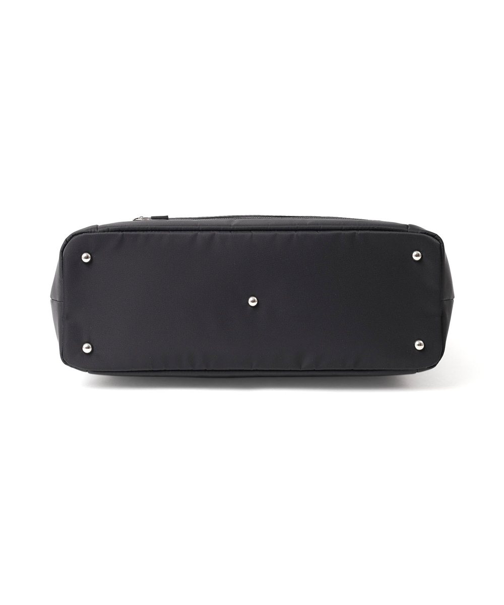 イズイット ニーナ トートバッグ A4 縦型 セットアップ対応