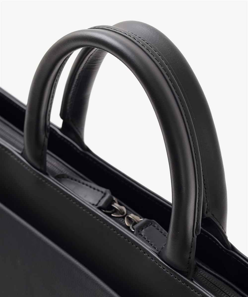 イズイット オールビズ ビジネスバッグ B4 セットアップ対応