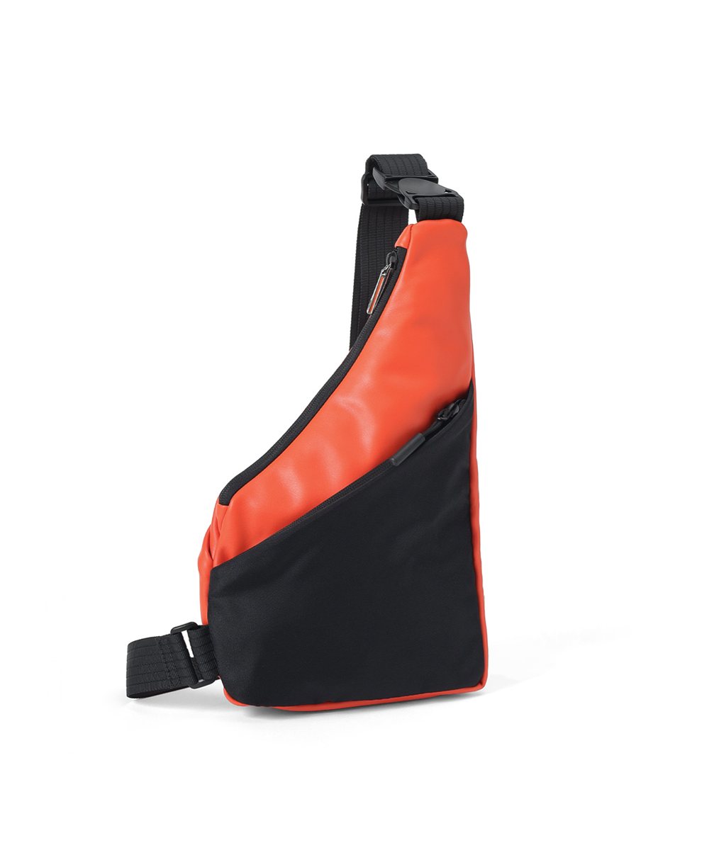 イズイット スカイ ワンショルダーバッグ