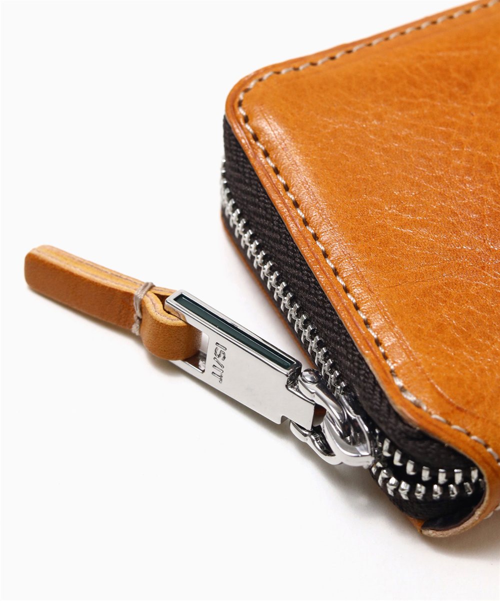 イズイット ルチード パスケース兼用 BOX型小銭入れ