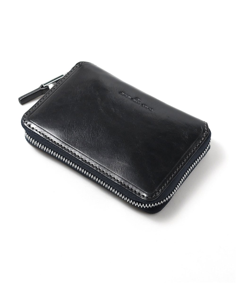 イズイット ルチード ラウンドファスナー セミ長財布 カード段9