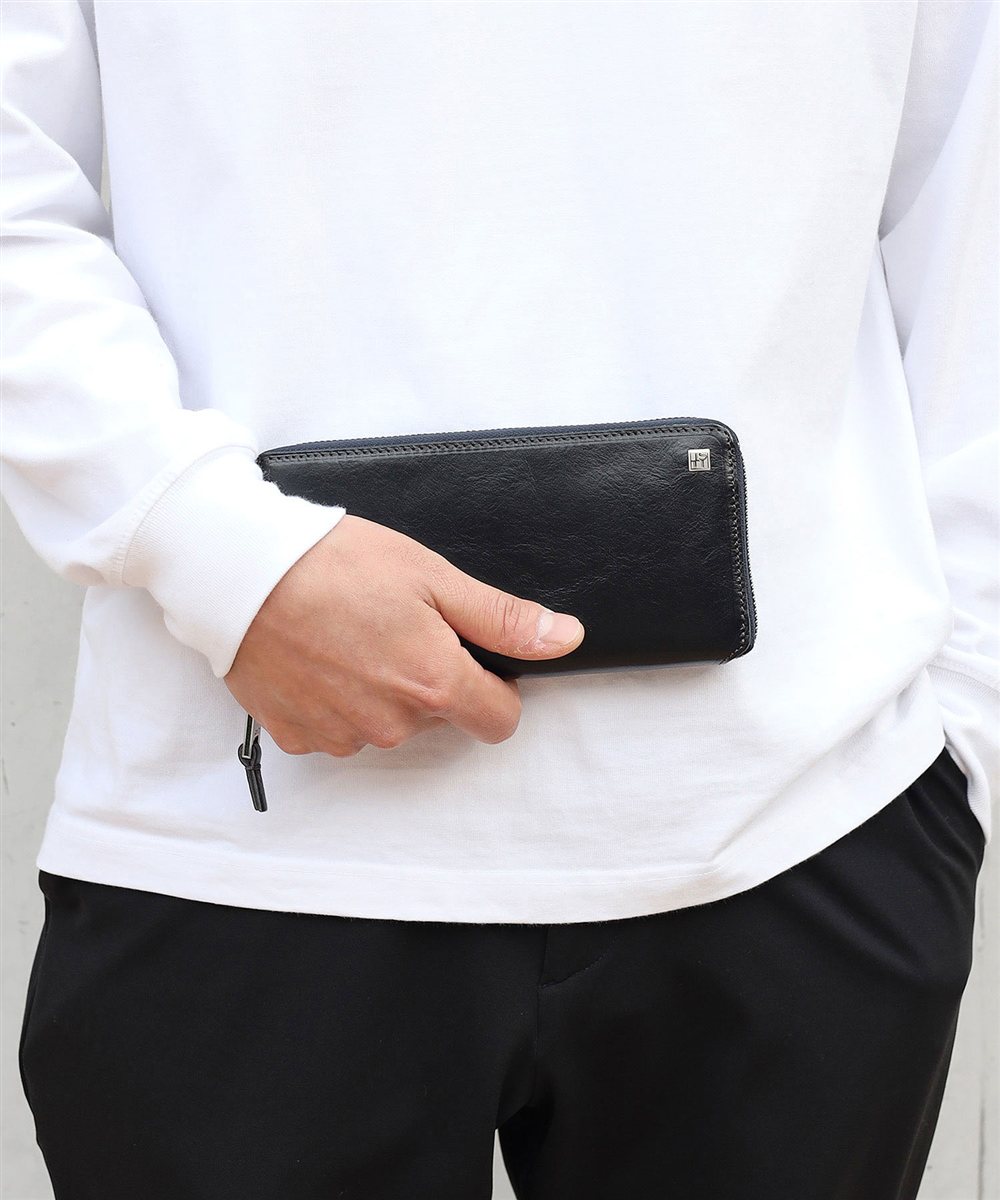 イズイット ルチード ラウンドファスナー長財布 カード段12