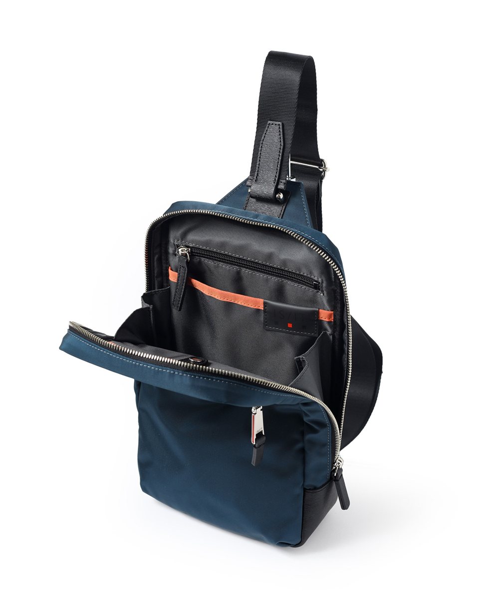 イズイット  アンプル ワンショルダーバッグ