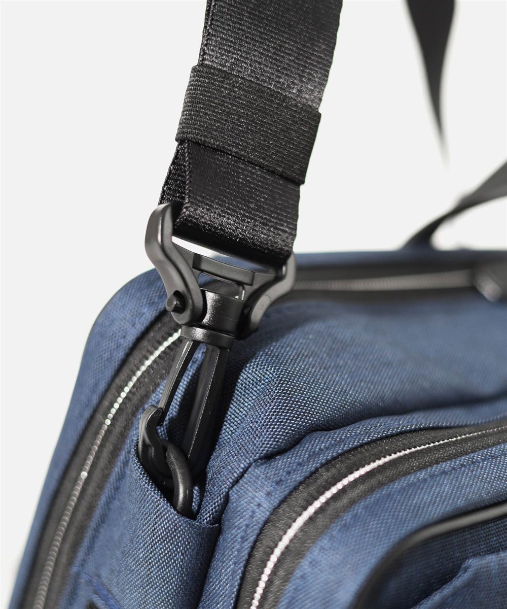 イズイット ルシェルII ビジネスバッグ B4 3WAY