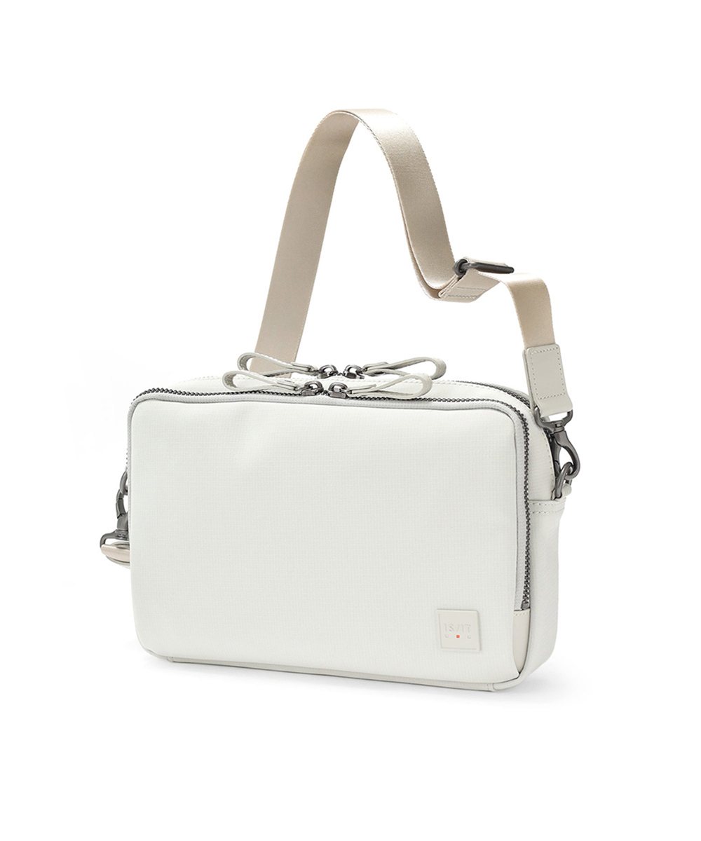 イズイット トリクル ショルダーバッグ A5