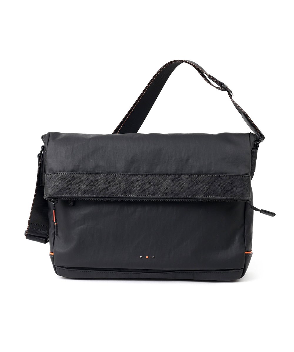 イズイット グリンザ ショルダーバッグ A4