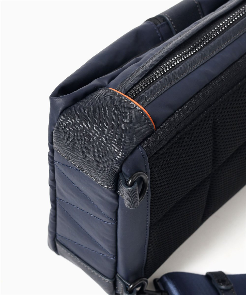 イズイット グリンザ ワンショルダーバッグ