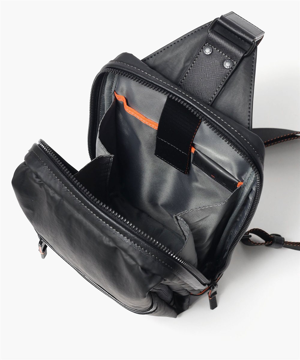 イズイット グリンザ ワンショルダーバッグ