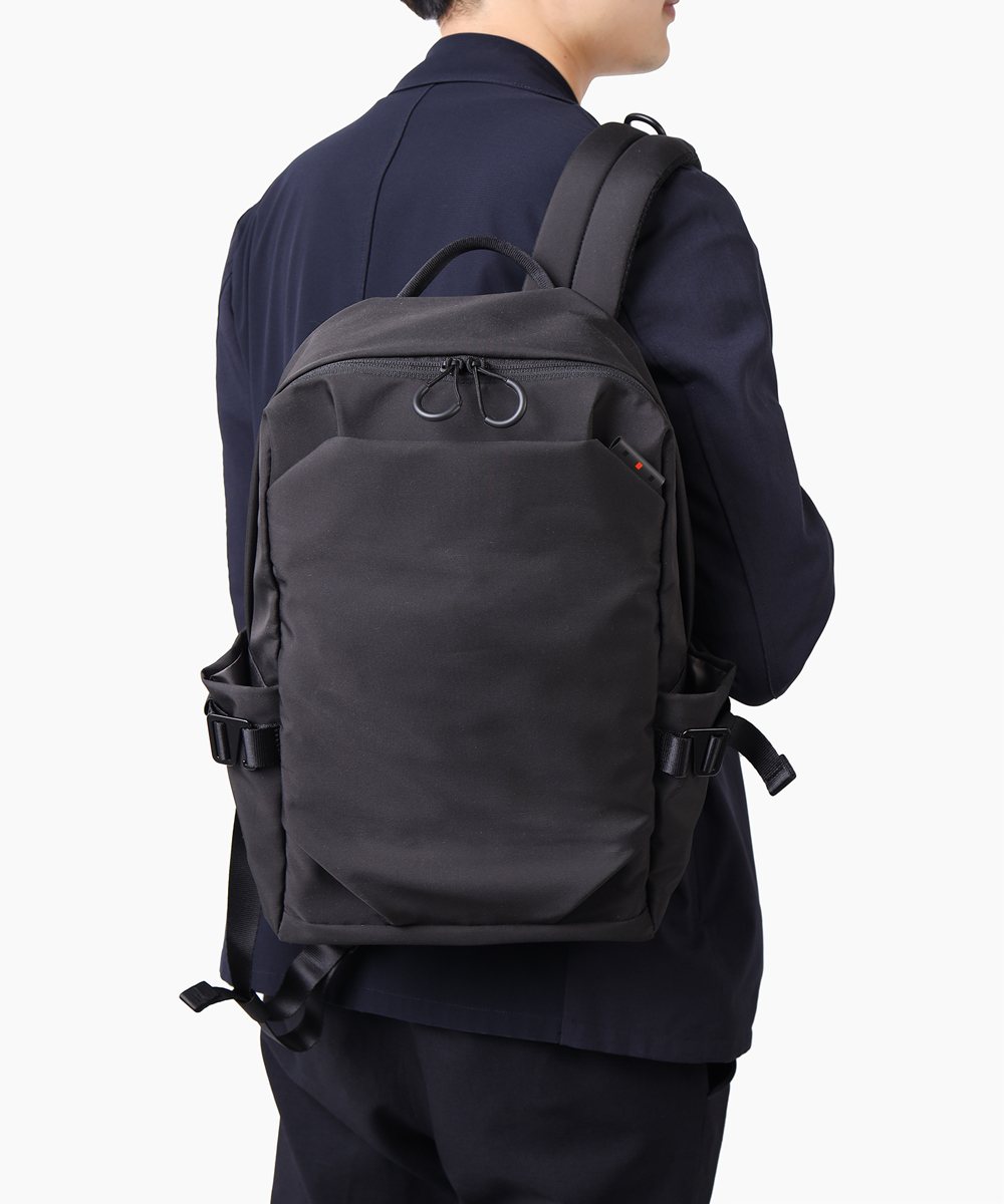 イズイット ループ リュック A4 セットアップ対応 スマホポーチ付属