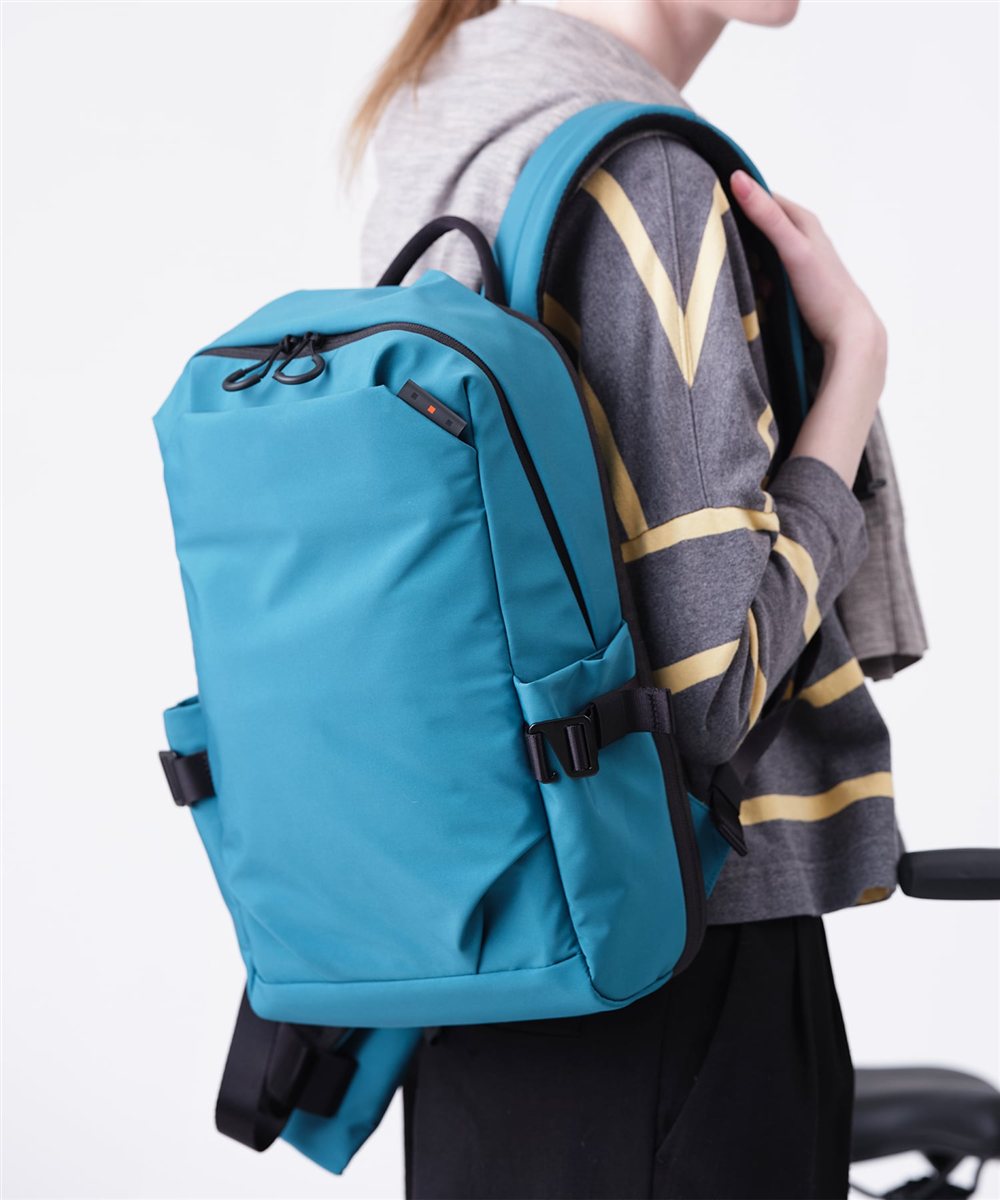 イズイット ループ リュック A4 セットアップ対応 スマホポーチ付属