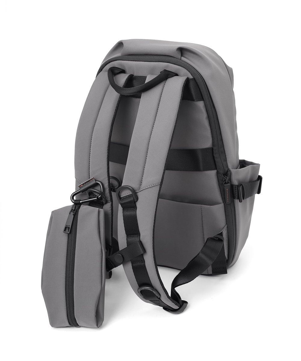 イズイット ループ リュック A4 セットアップ対応 スマホポーチ付属