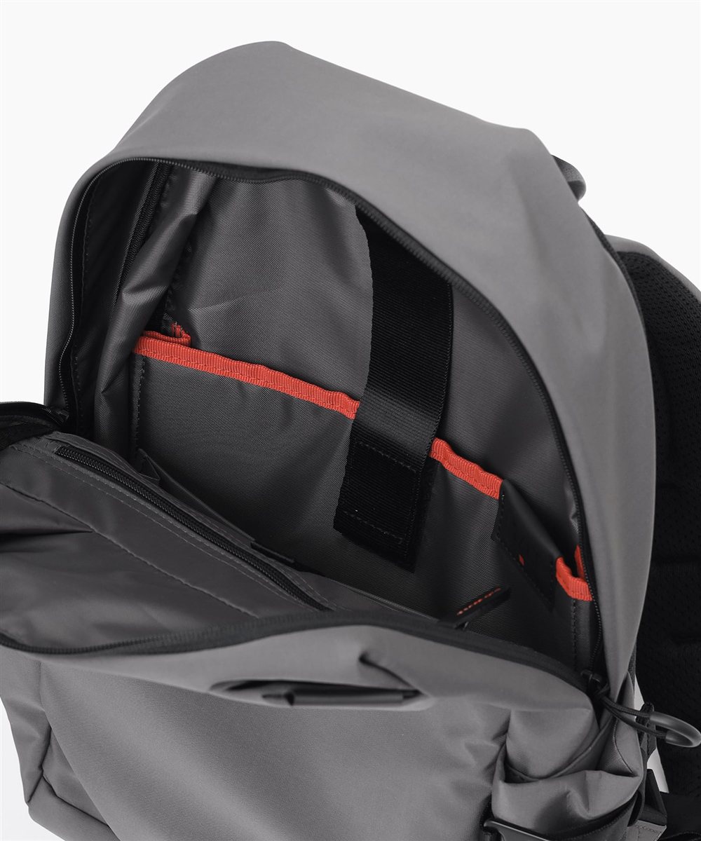 イズイット ループ リュック A4 セットアップ対応 スマホポーチ付属