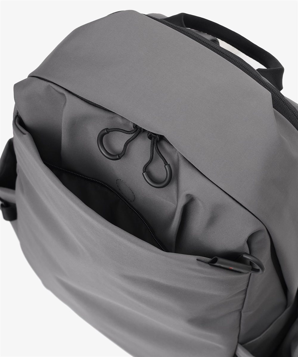 イズイット ループ リュック B4 セットアップ対応 スマホポーチ付属