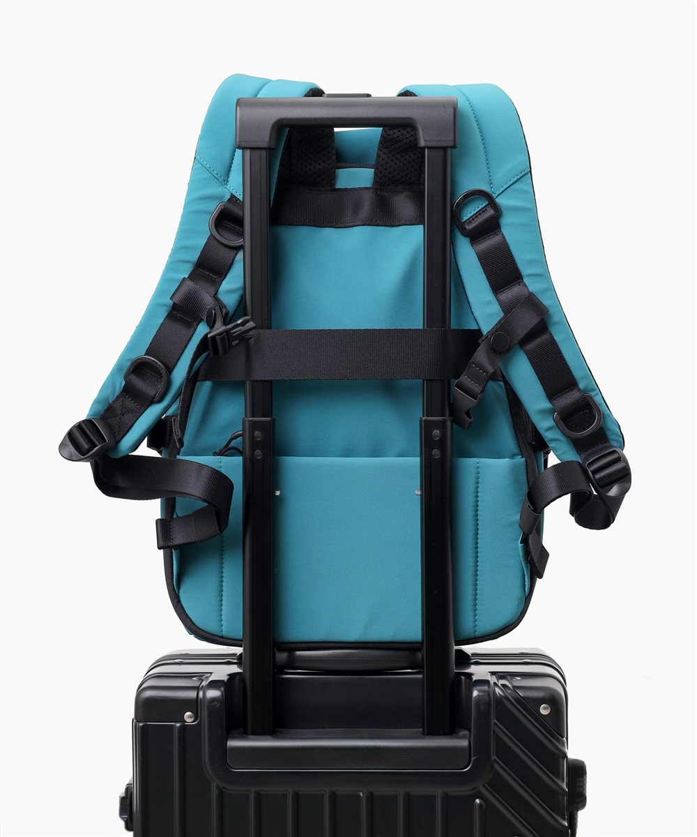 イズイット ループ リュック B4 セットアップ対応 スマホポーチ付属