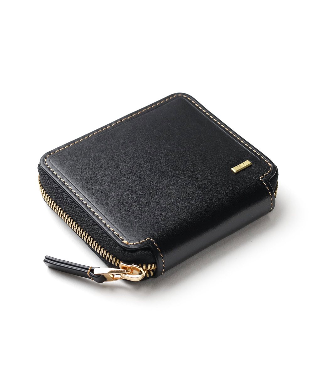 イズイット モノクロ 二つ折り財布 カード段5