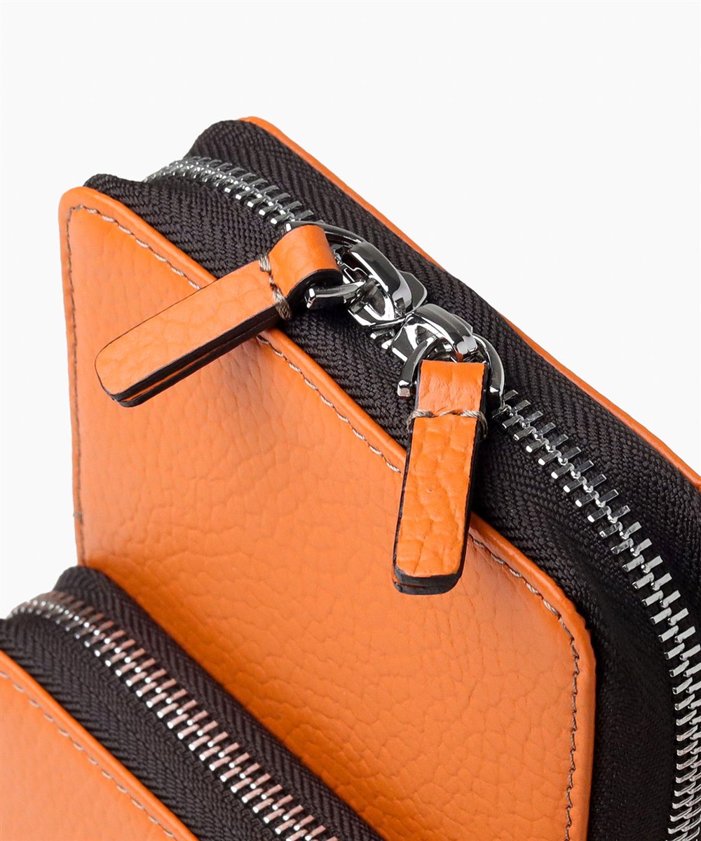 イズイット ボーノ レザースマホショルダーバッグ