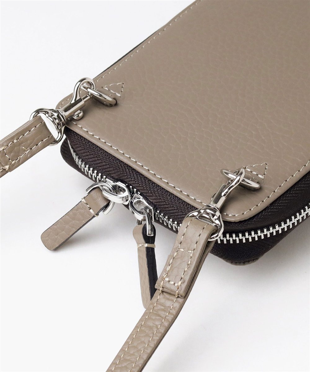 イズイット ボーノ レザースマホショルダーバッグ