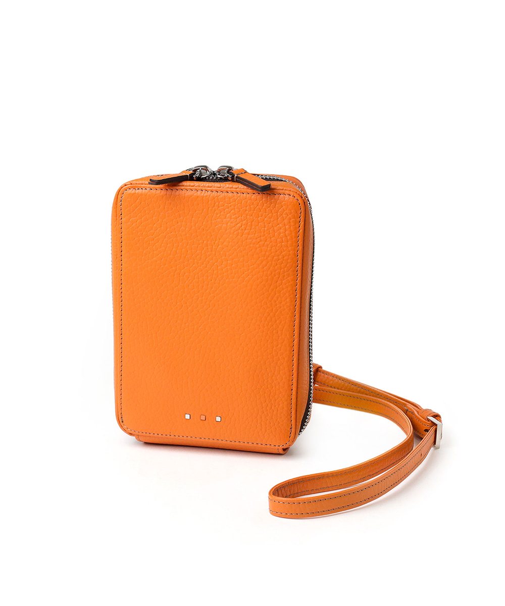 イズイット ボーノ レザースマホショルダーバッグ 厚マチ