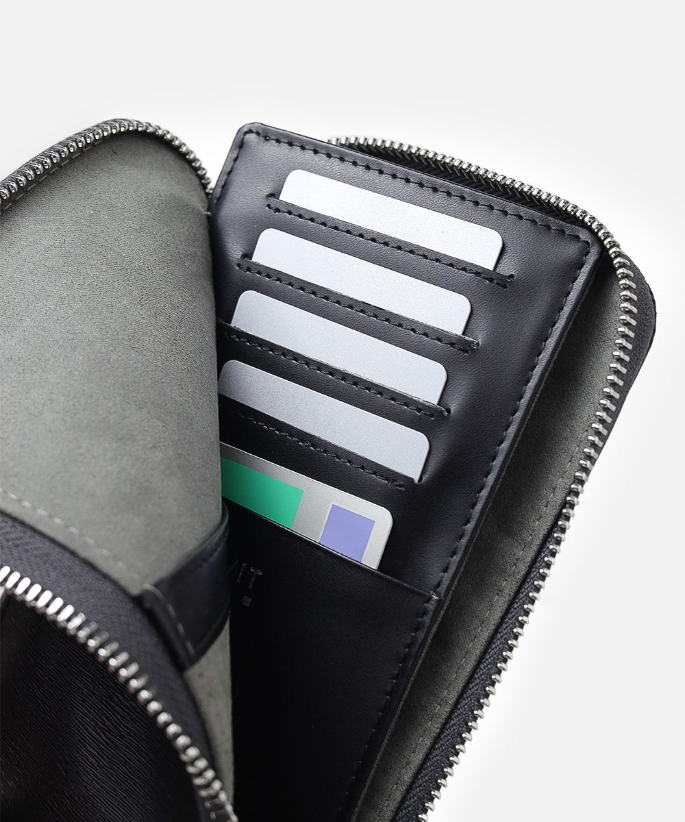 イズイット ノボII スマホショルダーバッグ