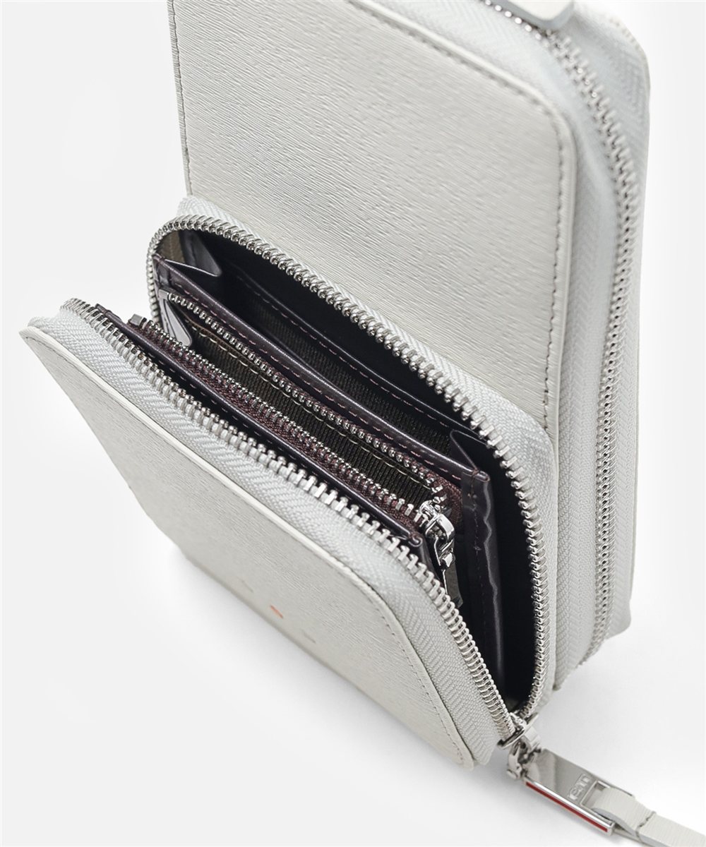 イズイット ノボII スマホショルダーバッグ