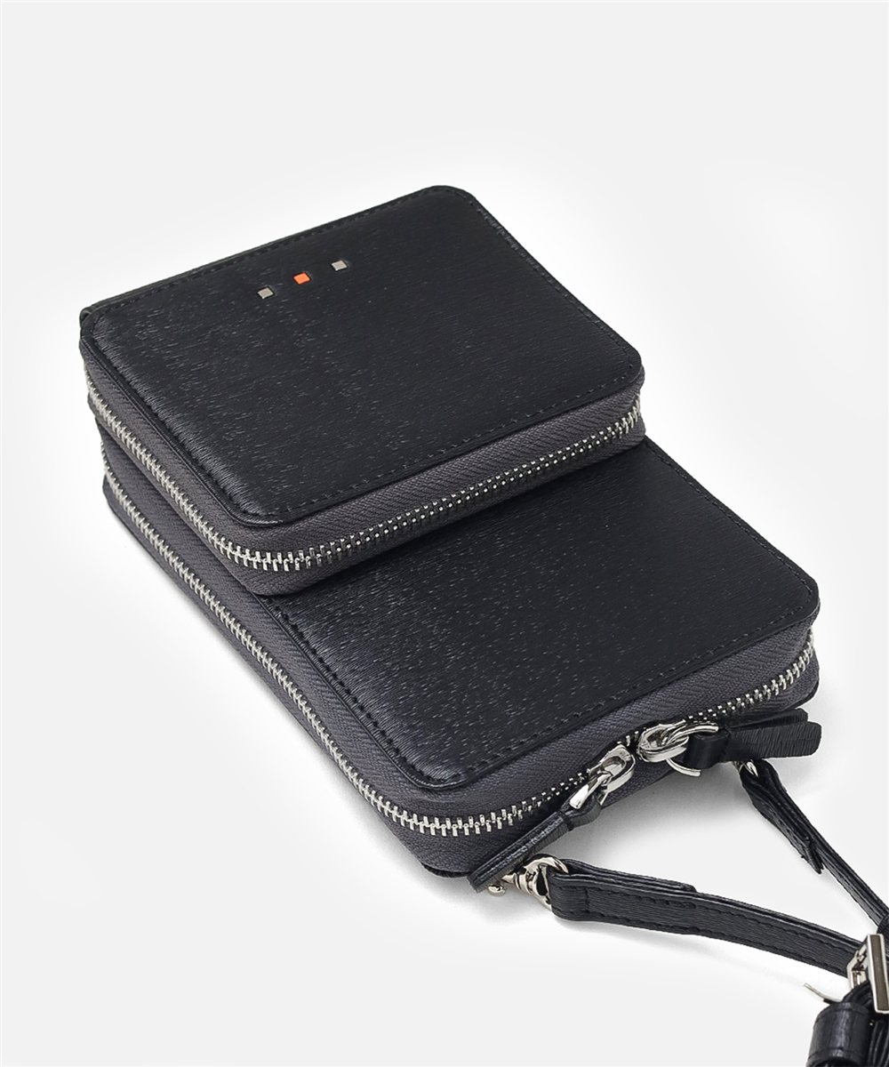 イズイット ノボII スマホショルダーバッグ