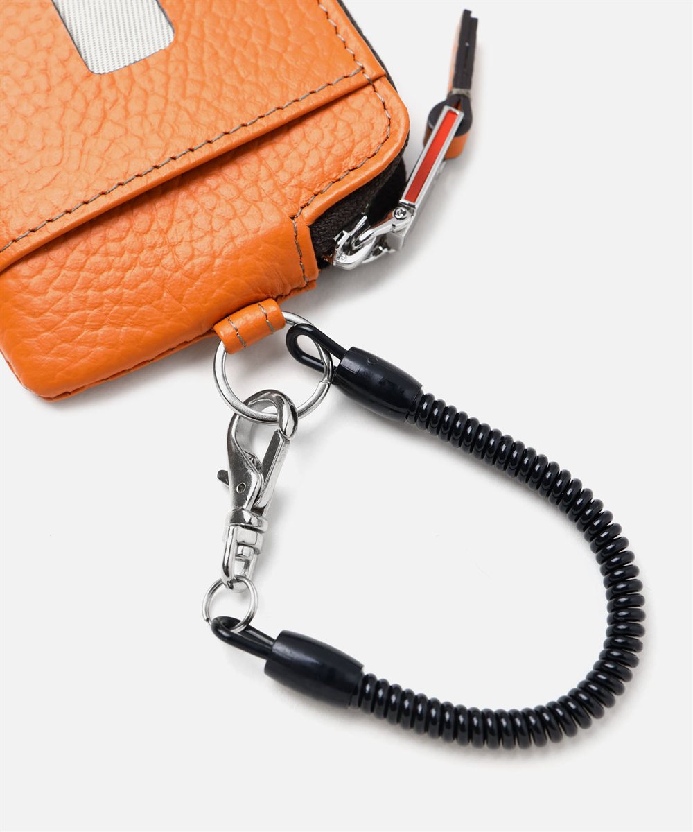 イズイット ノボ パスケース兼用小銭入れ コイルチェーン付属