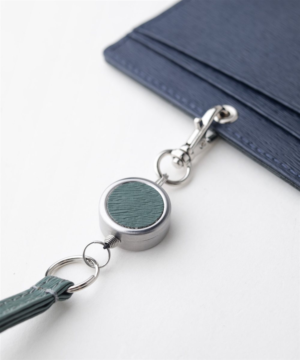 イズイット ノボII IDカードホルダー リール付き