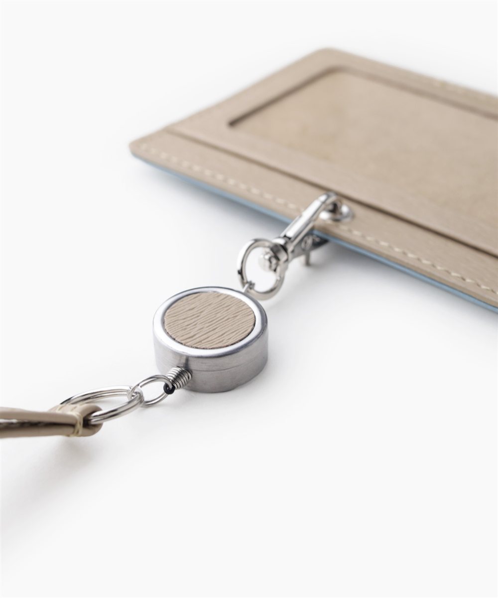 イズイット ノボII IDカードホルダー リール付き