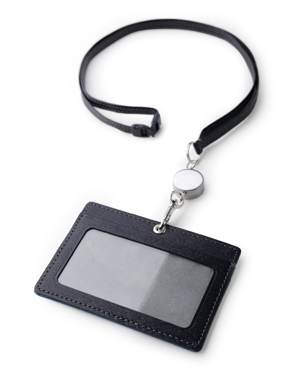 イズイット ノボII IDカードホルダー リール付き