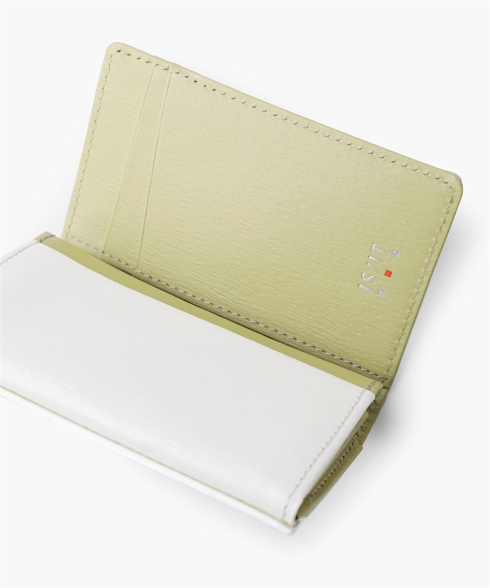 イズイット ノボII 名刺入れ