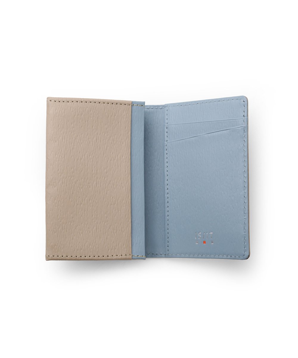 イズイット ノボII 名刺入れ