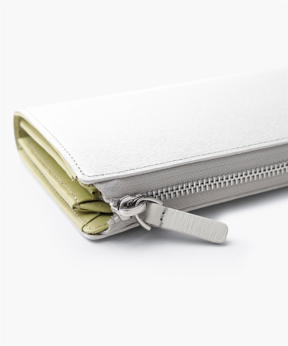 イズイット ノボII  L字ファスナー長財布  カード段13