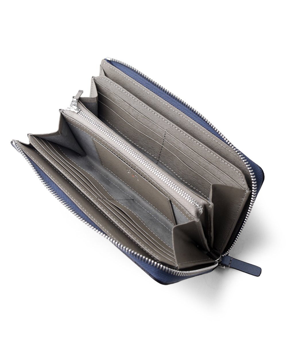 イズイット ノボII  L字ファスナー長財布  カード段13