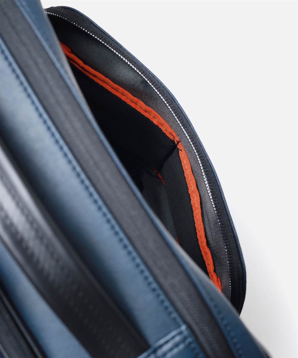 イズイット マイナビ ビジネスリュック A4 エコバッグ付属