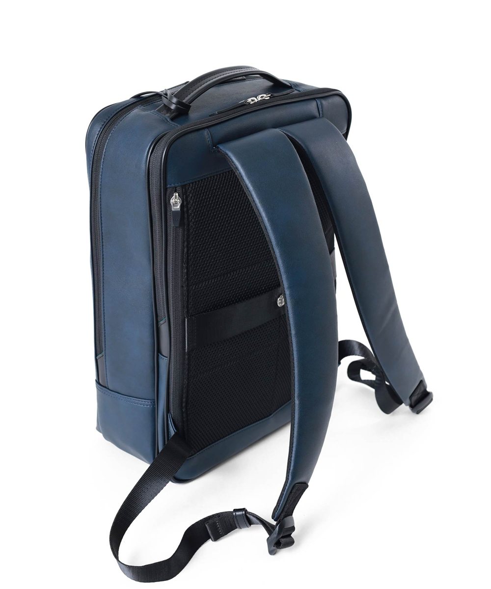 イズイット マイナビ ビジネスリュック A4 エコバッグ付属