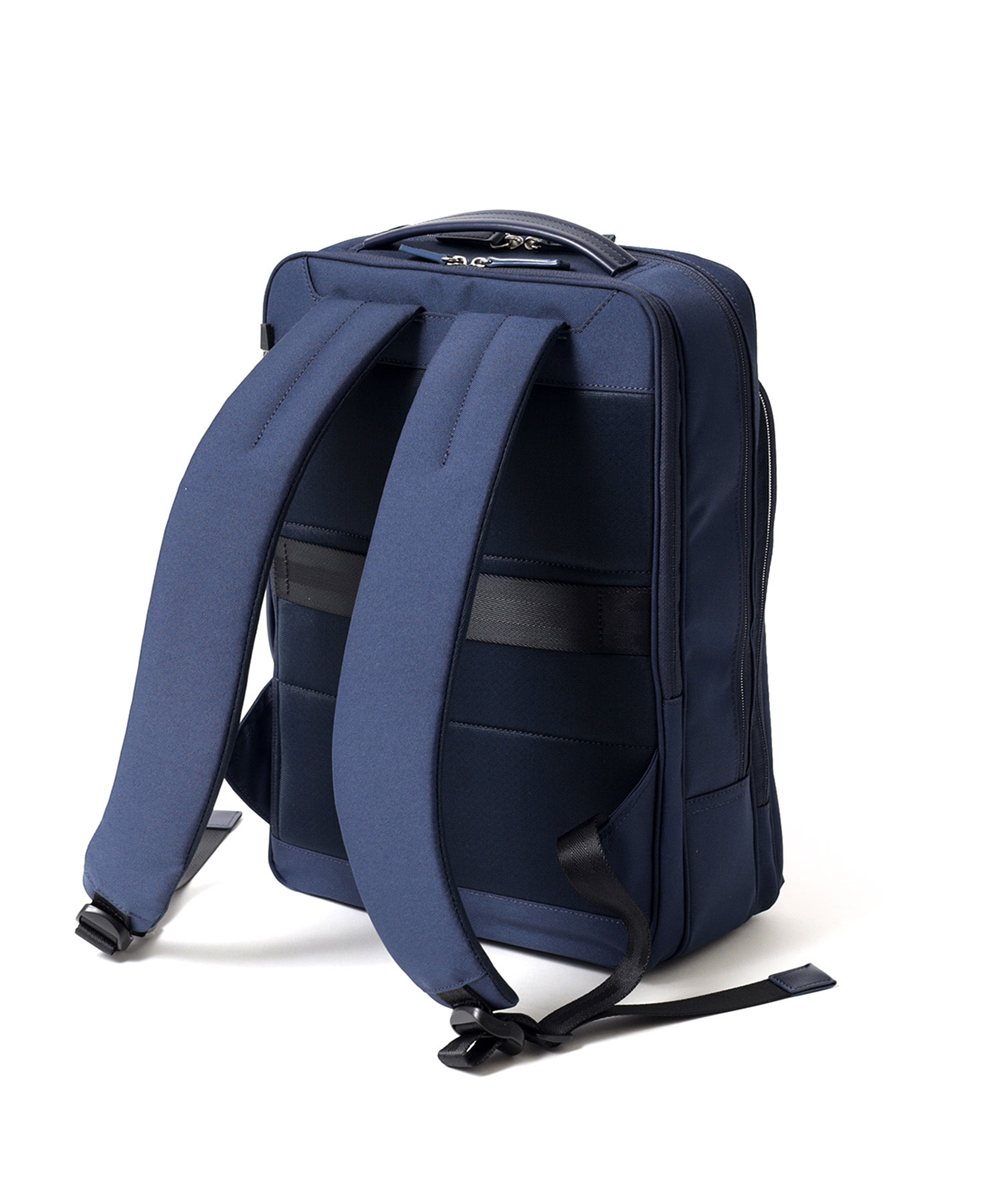 イズイット マイナビ2024 ビジネスリュック A4 セットアップ対応 サコッシュ付属