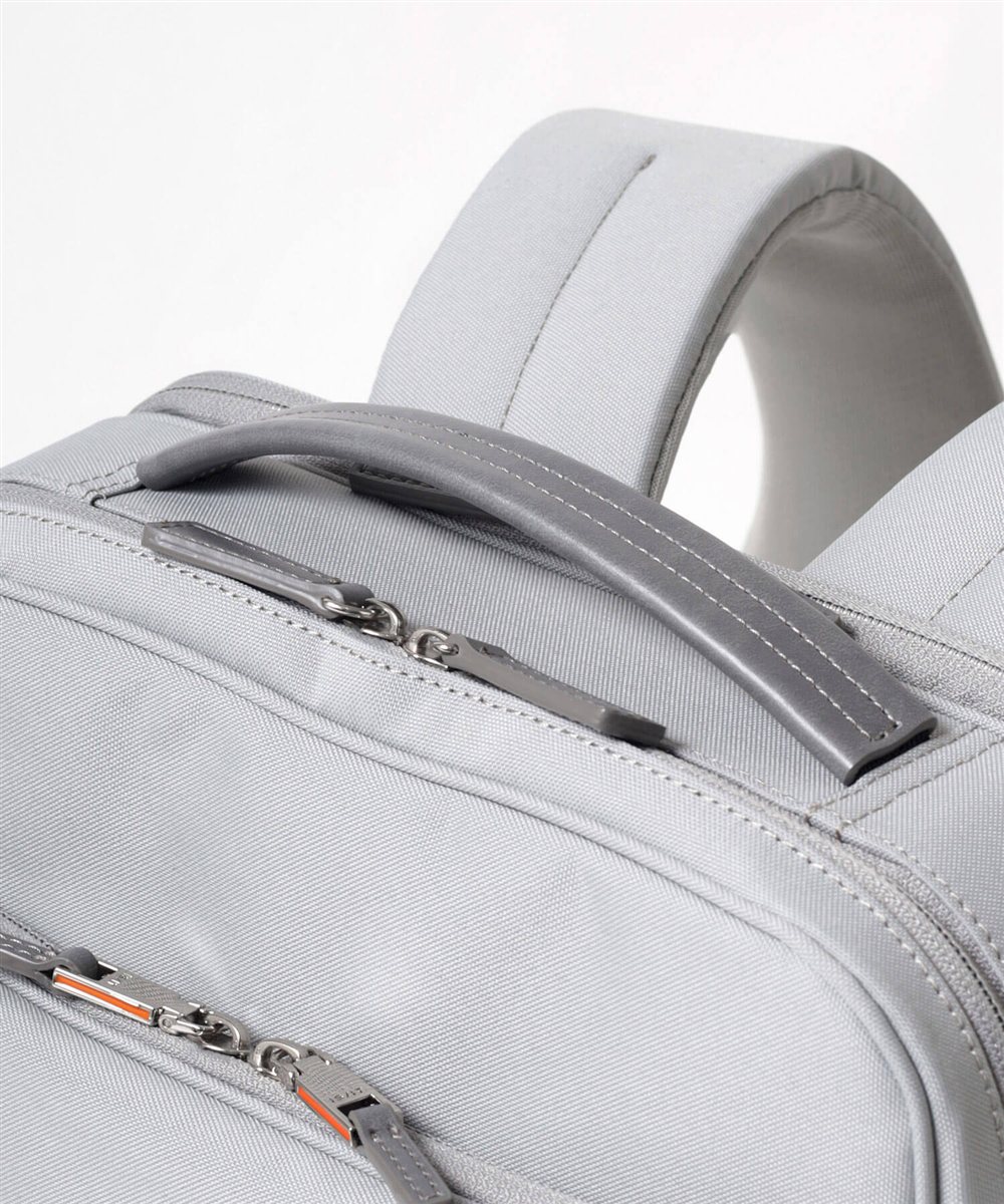 イズイット マイナビ2024 ビジネスリュック A4 セットアップ対応 サコッシュ付属