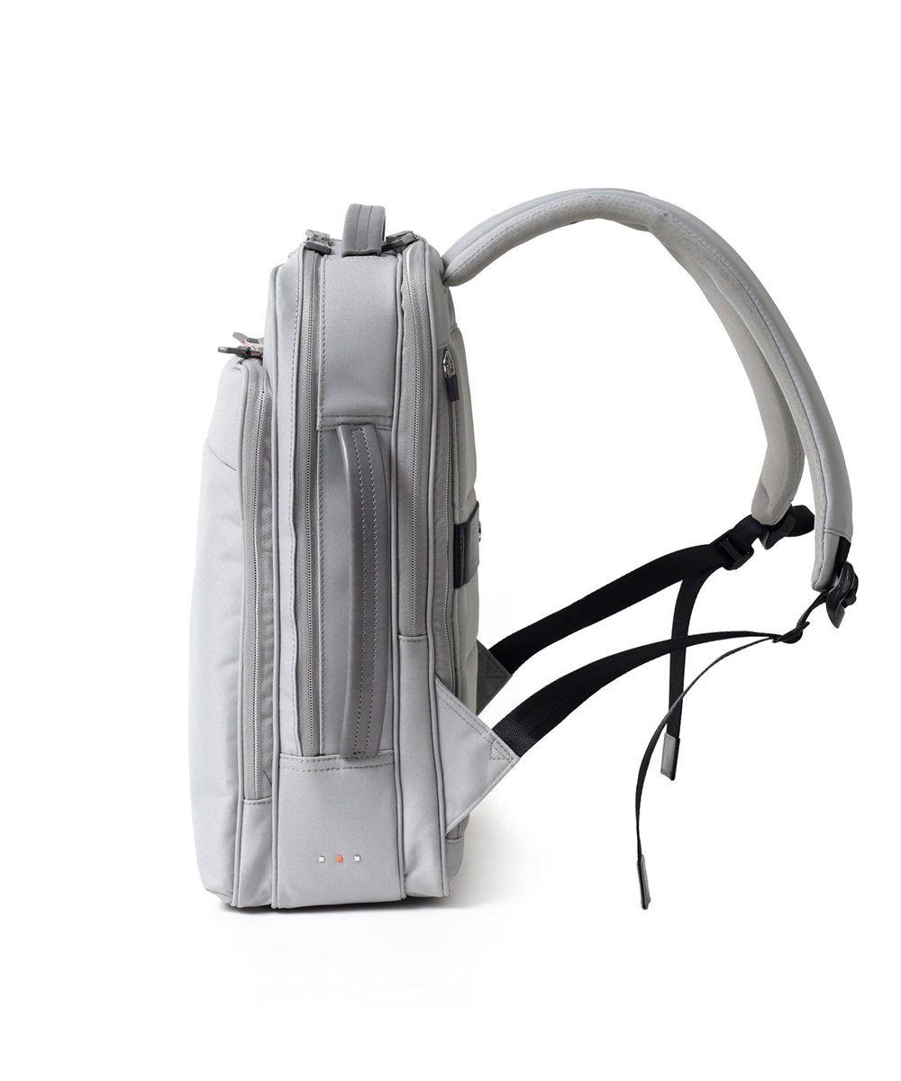 イズイット マイナビ2024 ビジネスリュック A4 セットアップ対応 サコッシュ付属