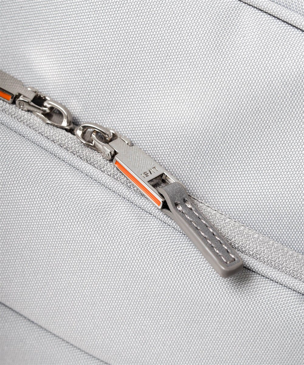 イズイット マイナビ2024 ビジネスリュック A4 セットアップ対応 サコッシュ付属