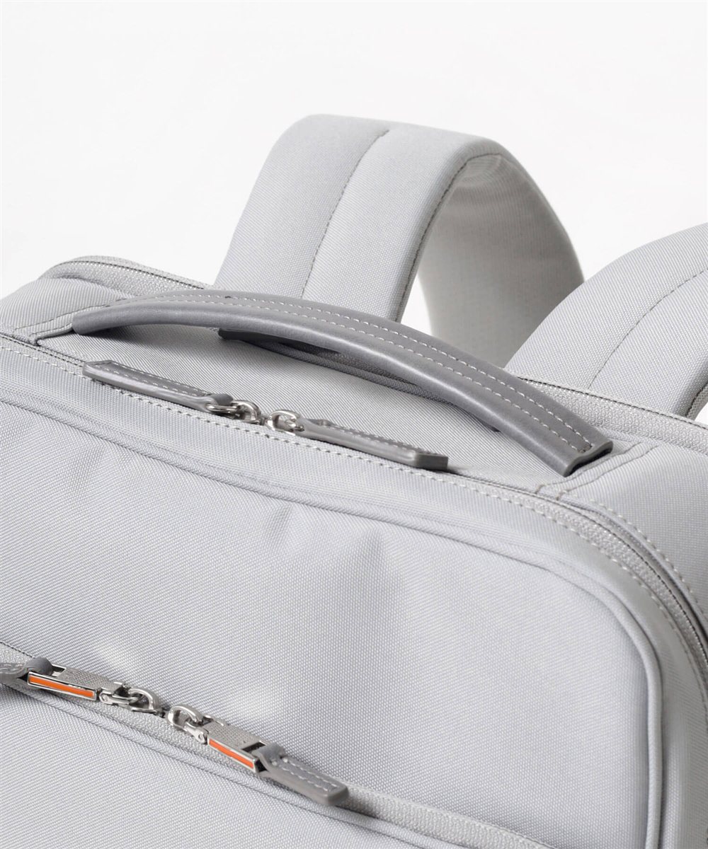 イズイット マイナビ2024 ビジネスリュック B4 セットアップ対応 サコッシュ付属