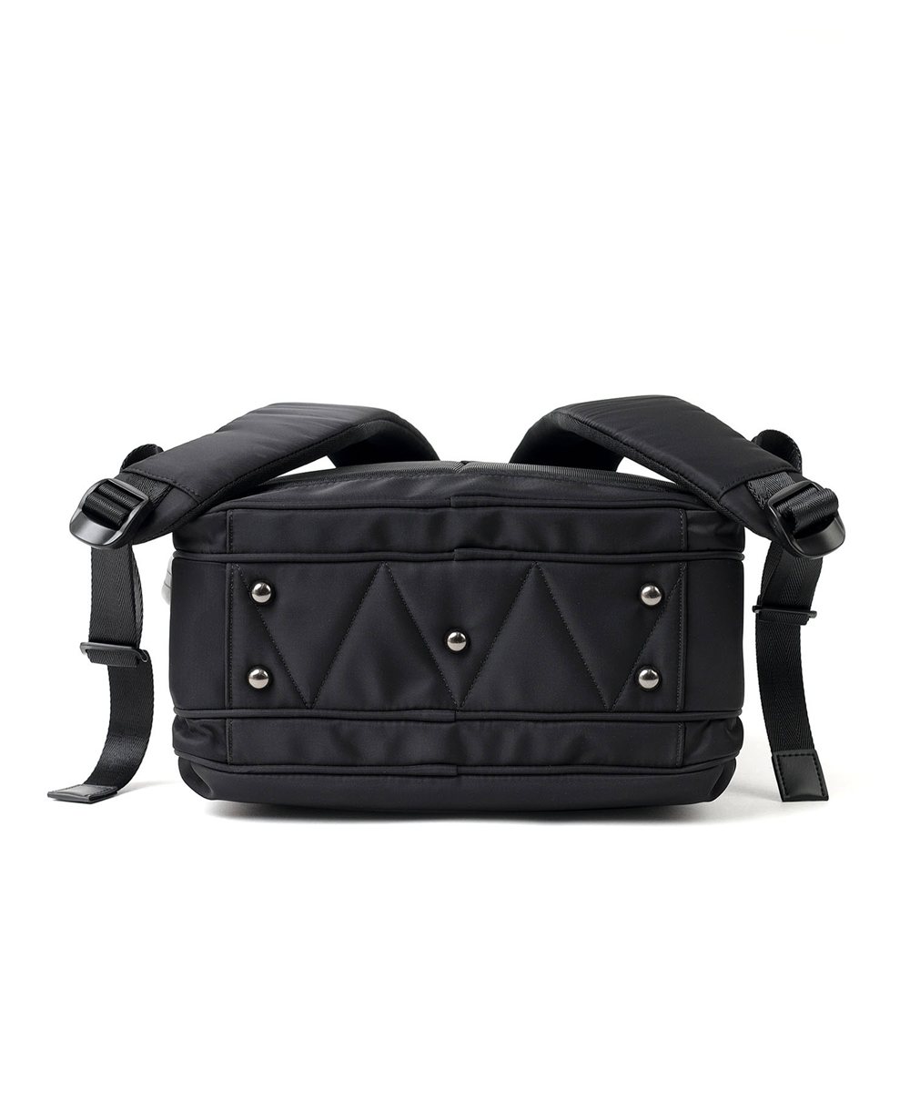 イズイット マイナビソリッド ビジネスリュック A4 セットアップ対応 サコッシュ付属