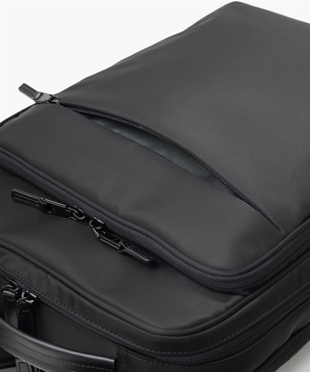 イズイット マイナビソリッド ビジネスリュック A4 セットアップ対応 サコッシュ付属