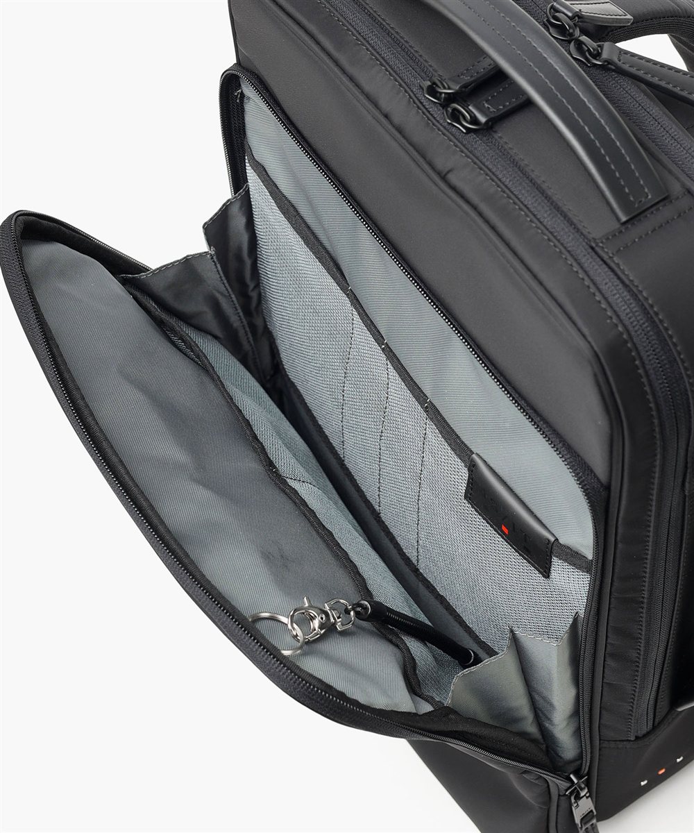 イズイット マイナビソリッド ビジネスリュック A4 セットアップ対応 サコッシュ付属