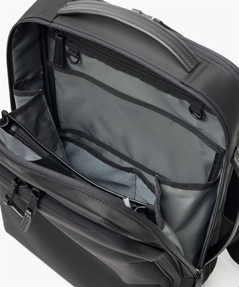 イズイット マイナビソリッド ビジネスリュック A4 セットアップ対応 サコッシュ付属