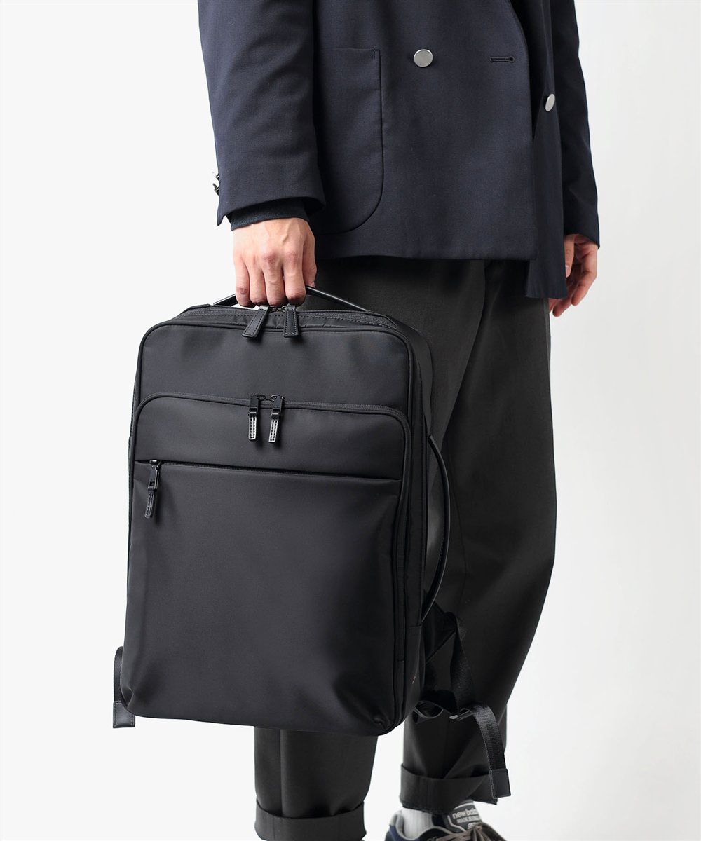 マイナビソリッド ビジネスリュック B4 セットアップ対応 サコッシュ付属