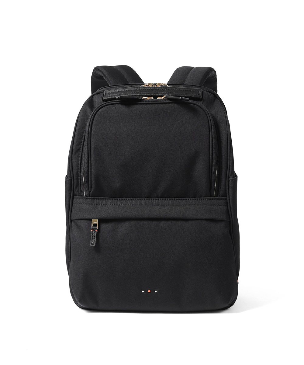 イズイット モデスト リュック A4 13.3インチPC対応