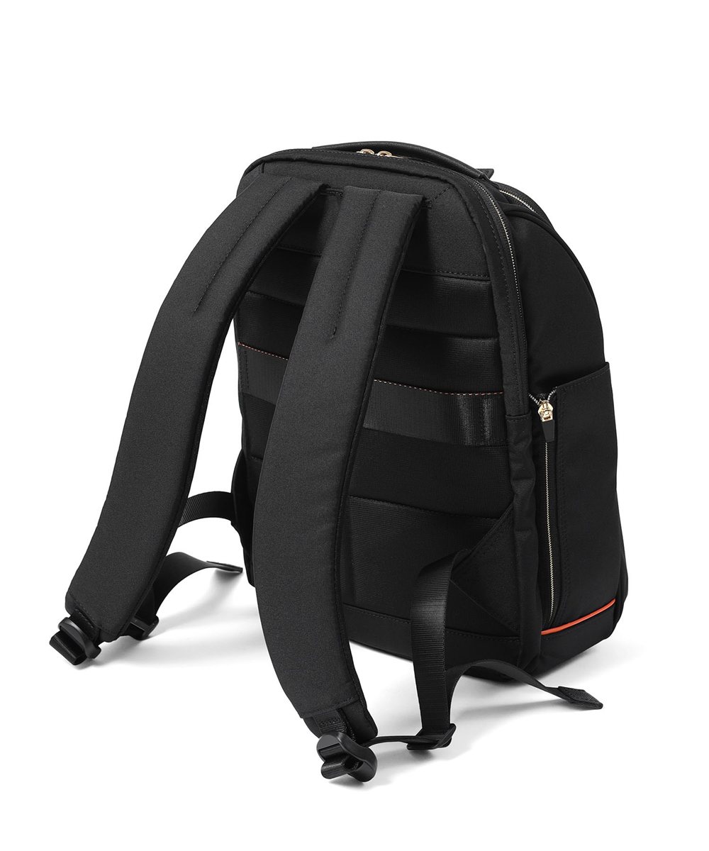 イズイット モデスト リュック A4 13.3インチPC対応