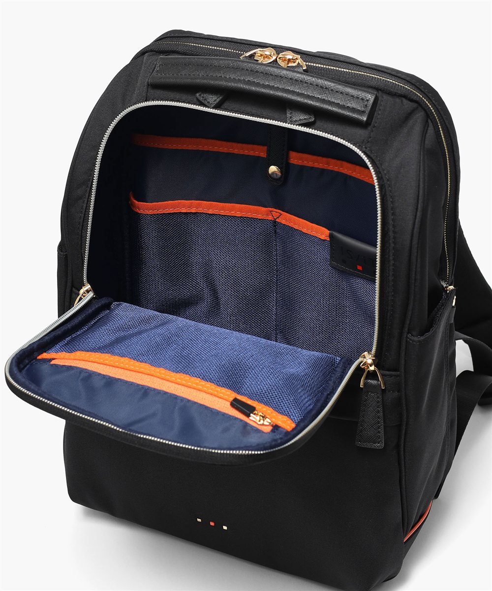 イズイット モデスト リュック A4 13.3インチPC対応